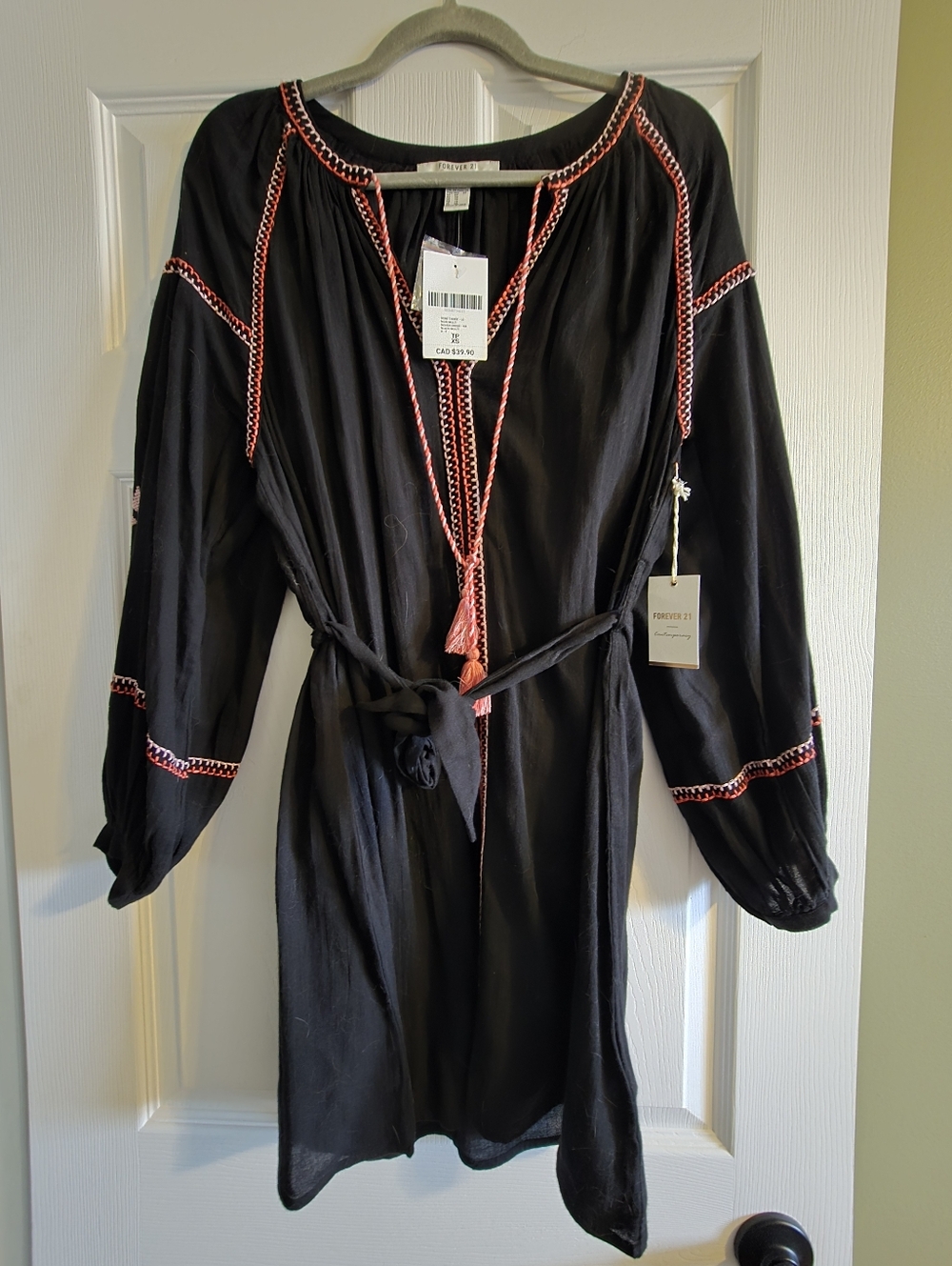 NWT Forever 21 Embroidered Boho Dress